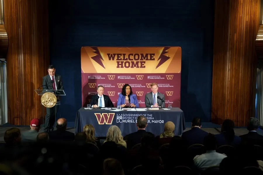 Miles de empleos y desarrollo urbano llegan con el estadio Commanders en RFK