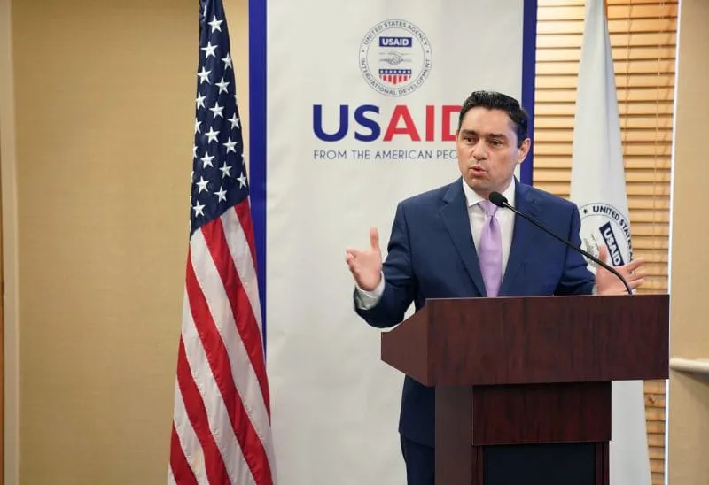 Migrantes venezolanos liberados en EEUU agradecen apoyo de Embajada y de ONG