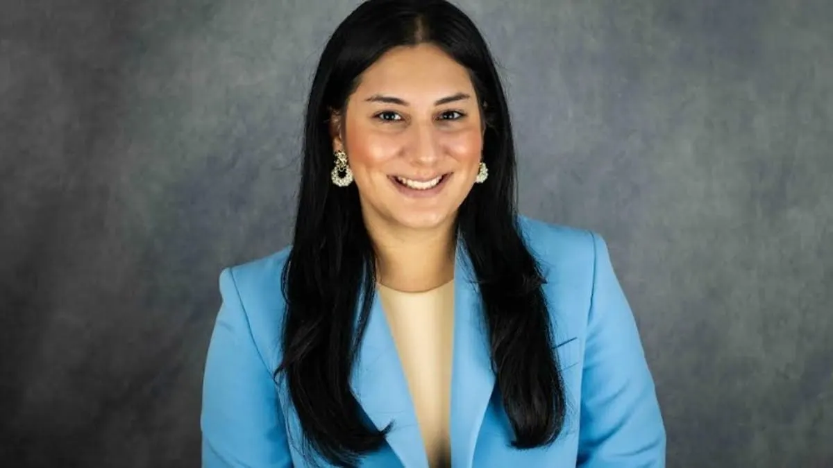 Líder latina recibe premio de 10 mil dólares en beneficio de fundación