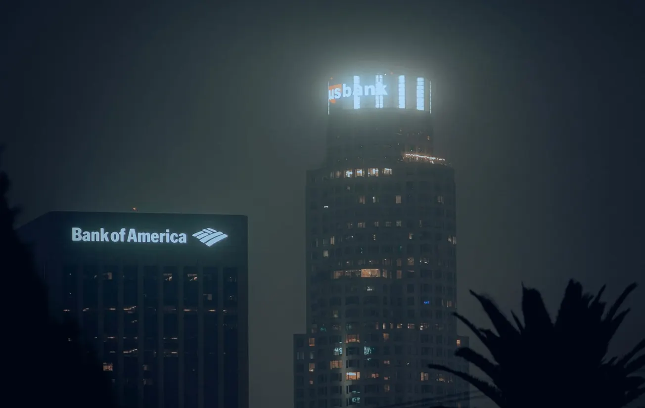 Bank of America eleva el precio objetivo de Wingstop a $430 por impulso de IA y marketing deportivo