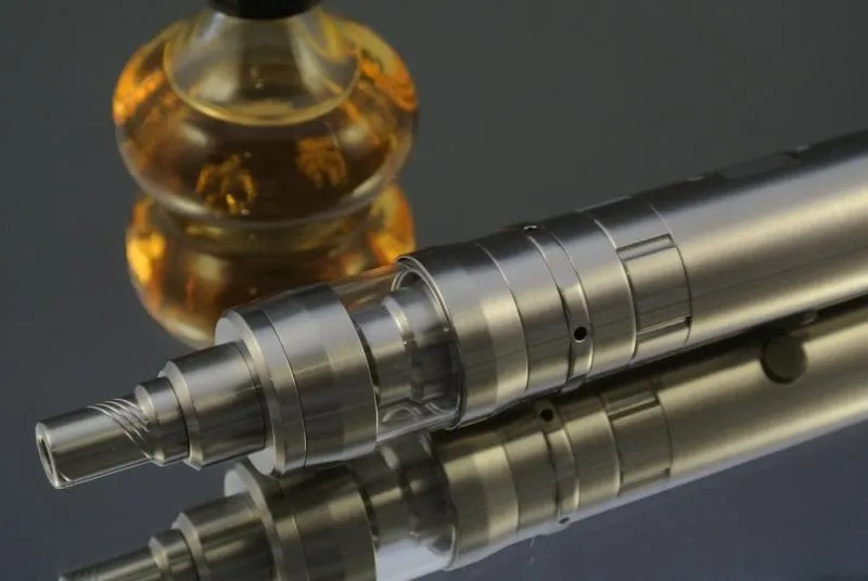 Hace años, este doctor relacionó una misteriosa enfermedad pulmonar con el "vaping"