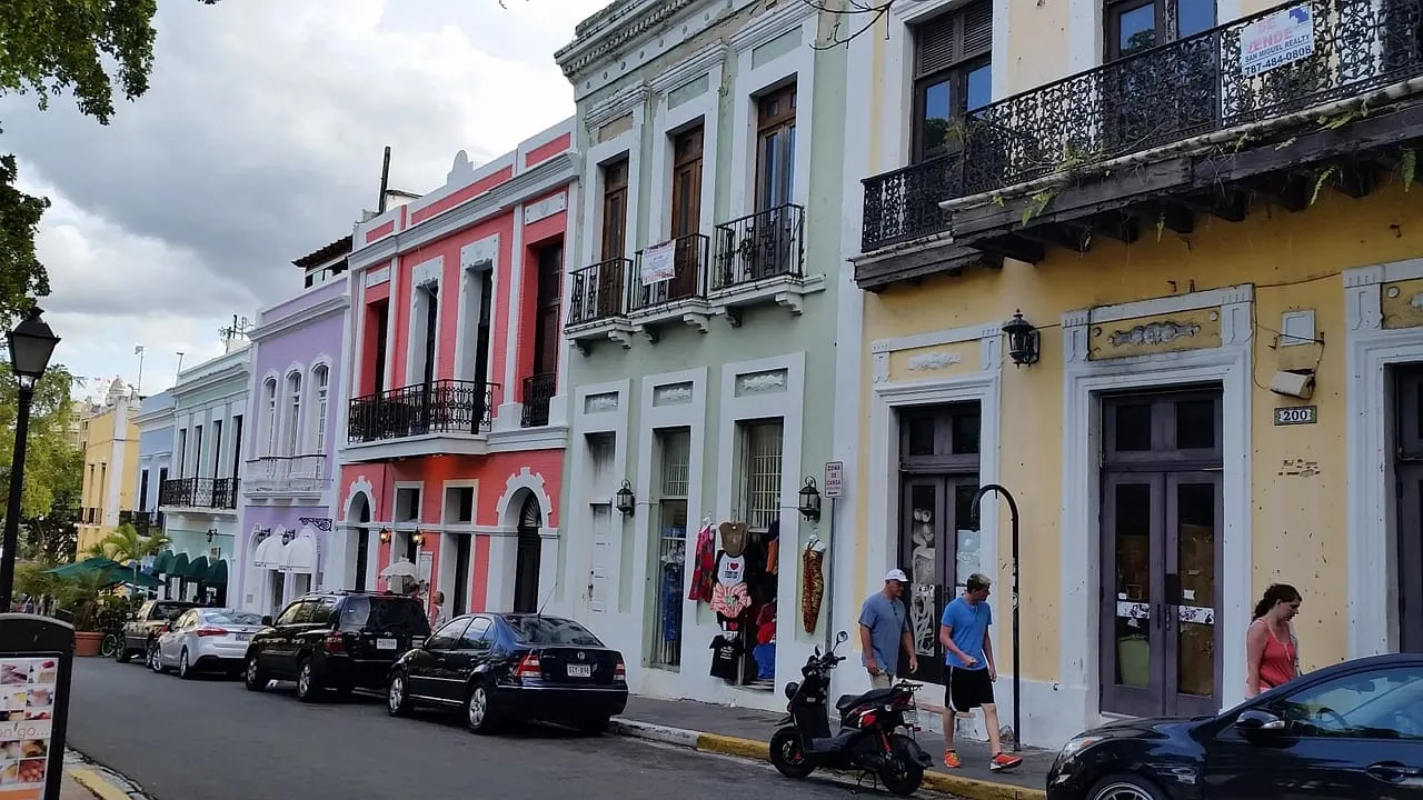 Puerto Rico anuncia el fin de las restricciones por COVID-19