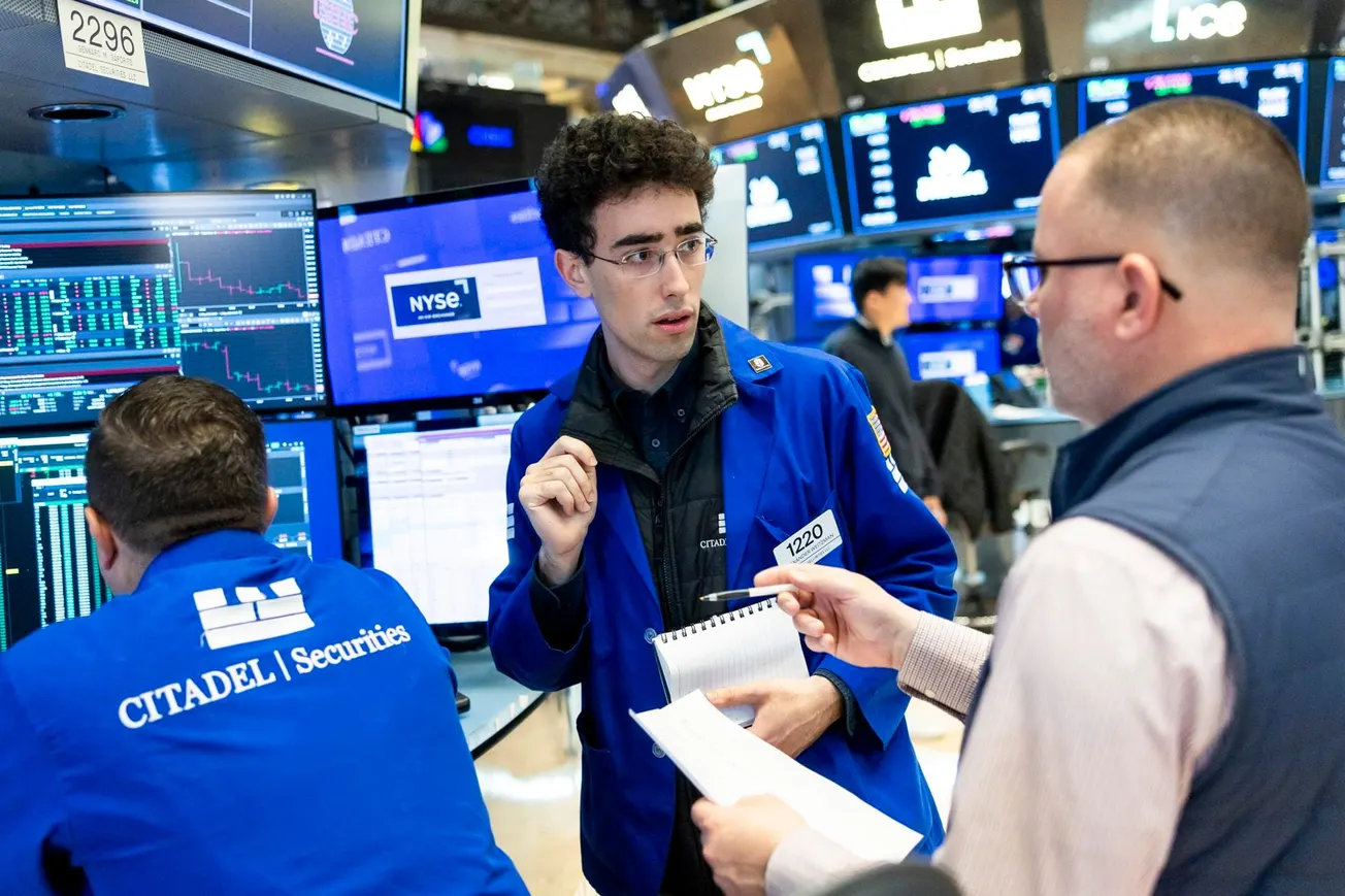 Dow Jones lidera el arranque del segundo semestre mientras el S&P 500 y el Nasdaq ceden terreno