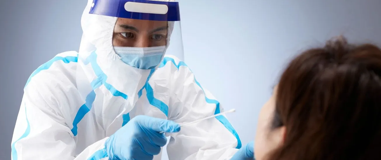 Qué sabemos de Nimbus: la nueva variante de COVID-19 que se propaga en Estados Unidos