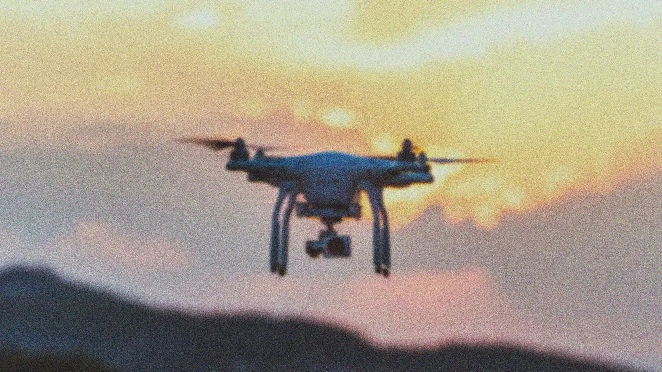 Guerra de drones en la frontera, ¿quién vigila a quien?