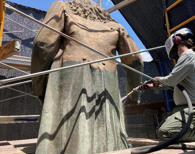 El Servicio de Parques Nacionales restaurará  la estatua derrocada de un general confederado en Washington, D.C.