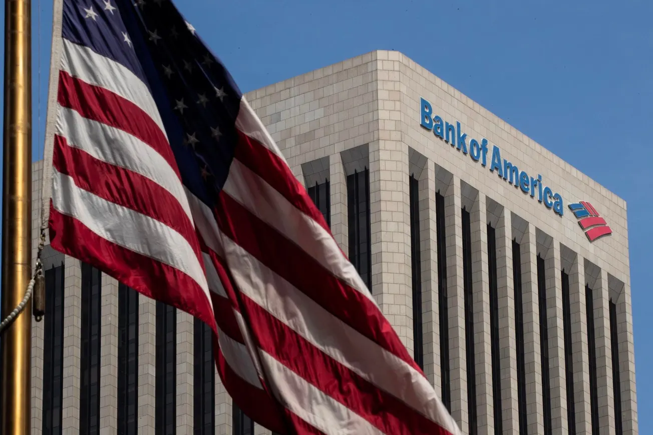 Bank of America anuncia aumento del salario mínimo a 25 dólares por hora en Estados Unidos