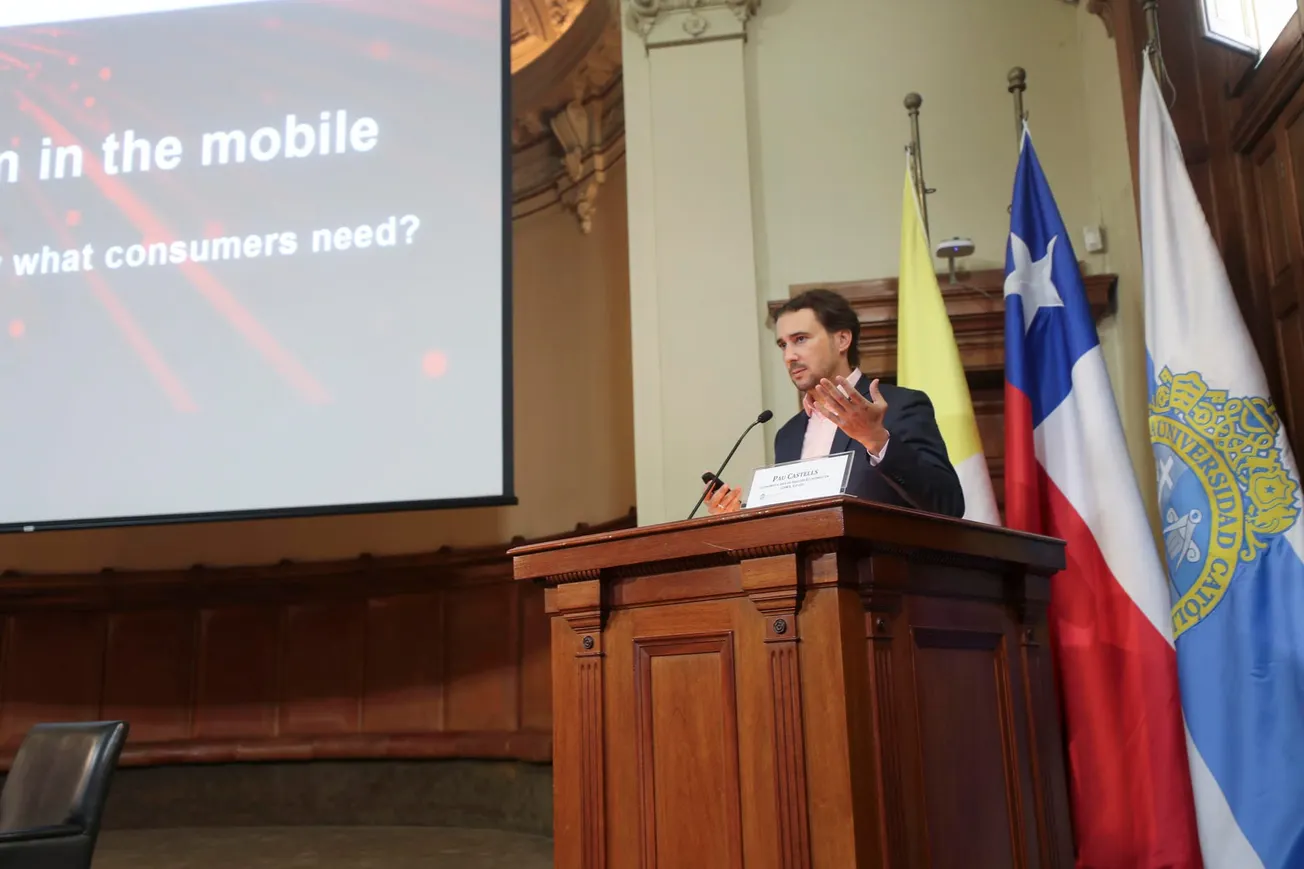 Expertos en telecomunicaciones defienden políticas de regulación adaptadas a los tiempos