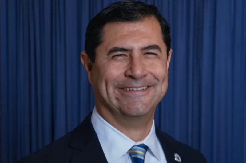 Gabe Albornoz dejará el Montgomery County Council en diciembre