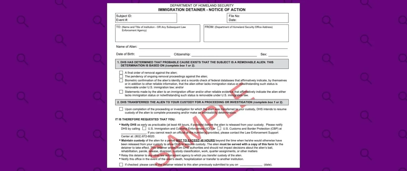 ¿Qué es una orden de retención migratoria o “detainer” de ICE y quién está obligado a cumplirla?