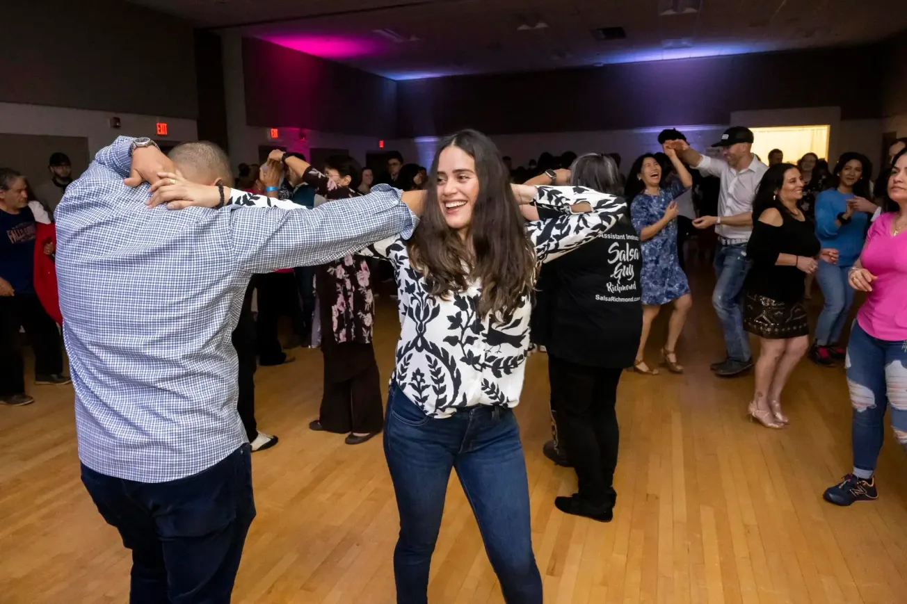 Fiesta del Sol llega a McLean con música, sabor y cultura latina