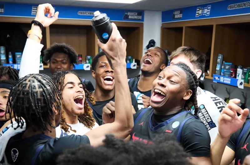 Los Bison brillan en March Madness