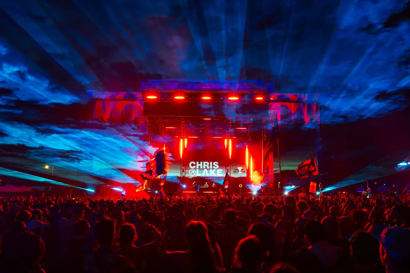 Chris Lake toma Pennsylvania Avenue con un épico rave al aire libre