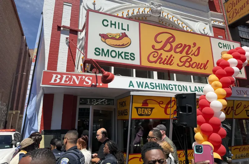 Ben's Chili Bowl reabre y DC suma restaurantes en una semana histórica