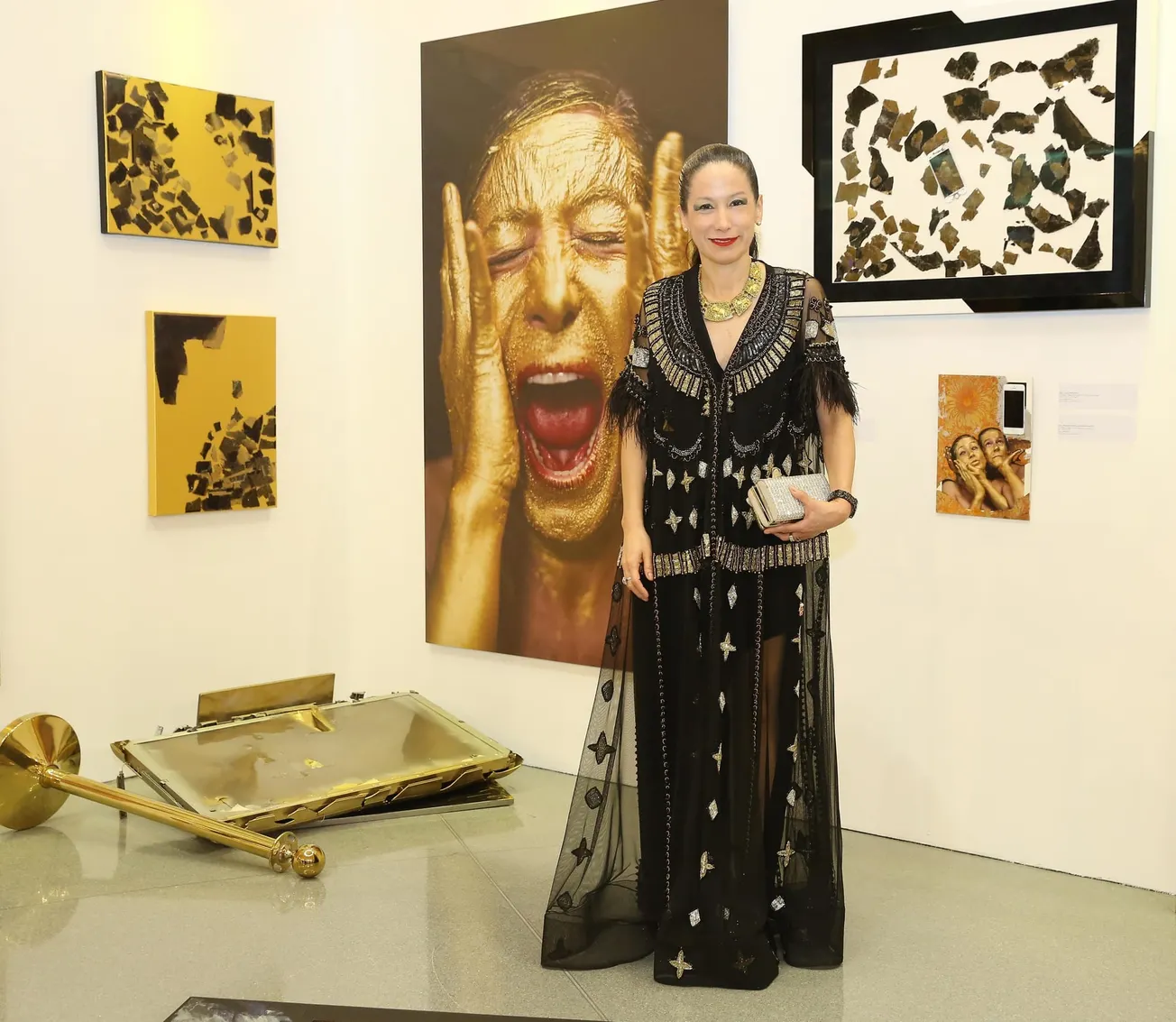Artista ecuatoriana exhibió obras de la Bienal de Venecia en la Embajada de Ecuador en DC