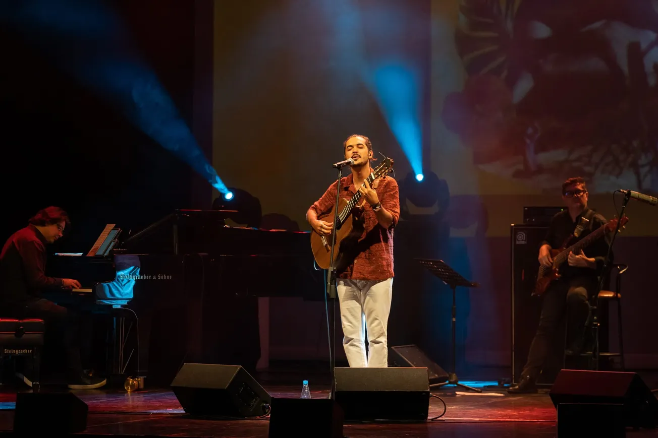 Matheus Fonseca lleva la canción brasileña al Kennedy Center con entrada libre
