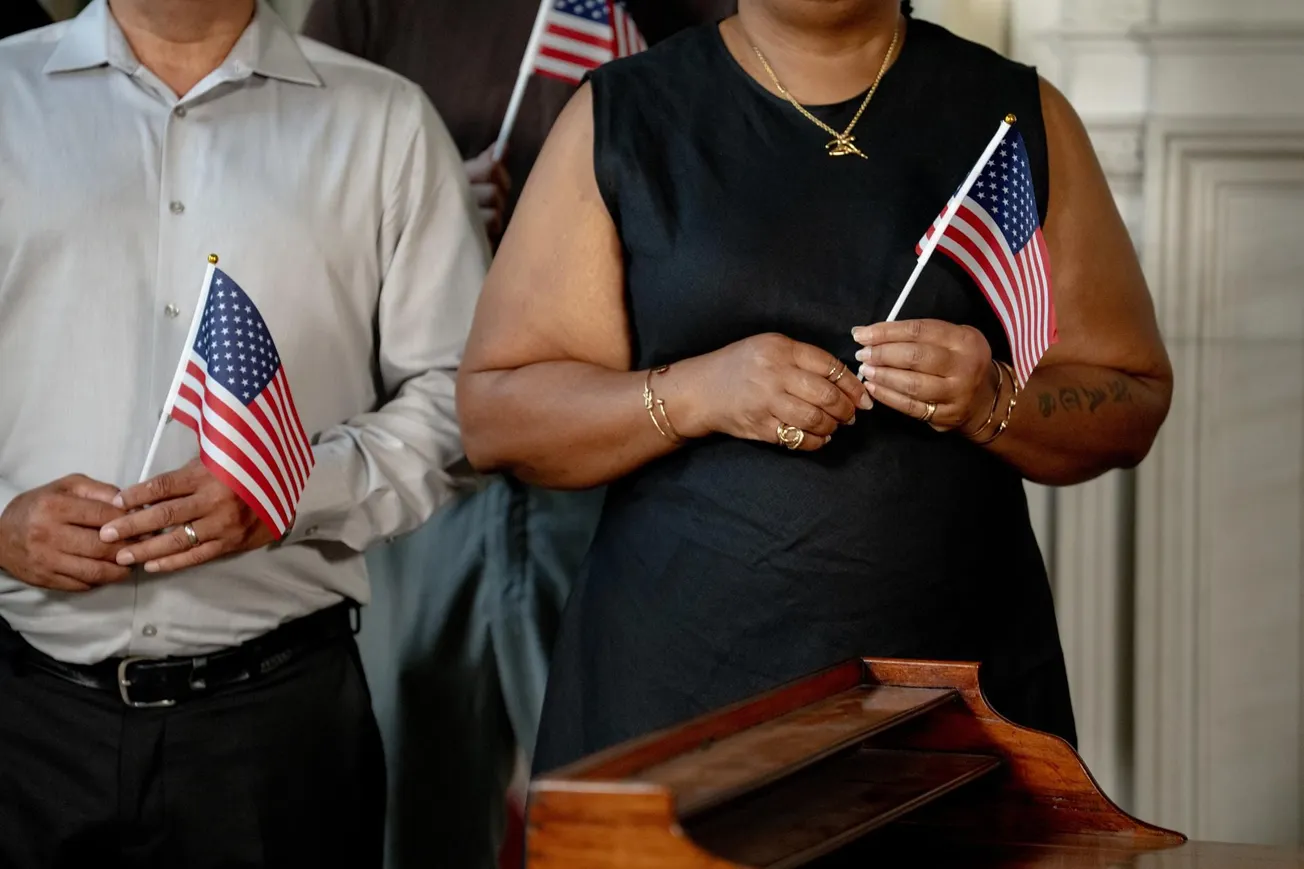 150 inmigrantes de 50 países se hicieron ciudadanos durante ceremonia especial celebrada el 4 de julio en Mount Vernon