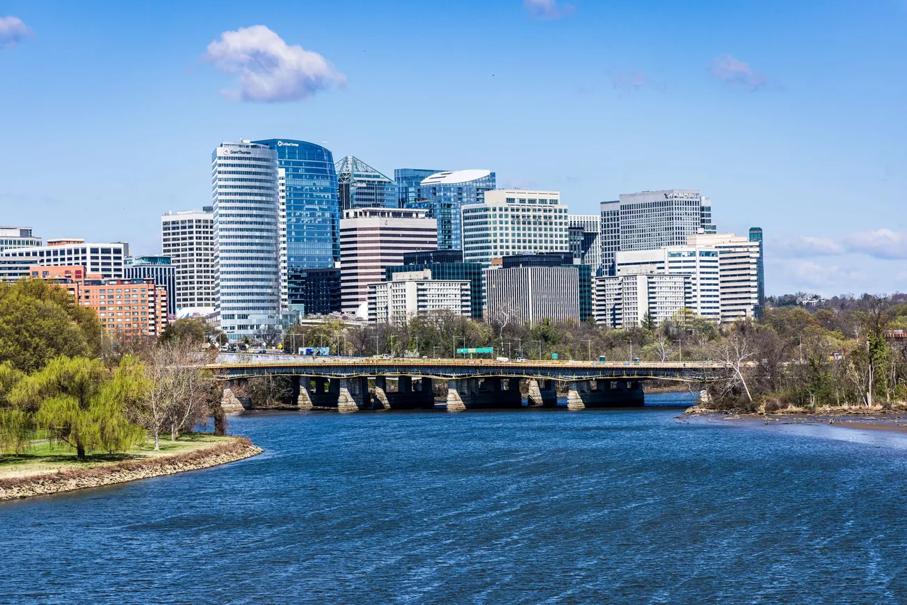 ¿Por qué 600 residentes de Reston no pueden poner ni un aire portátil?