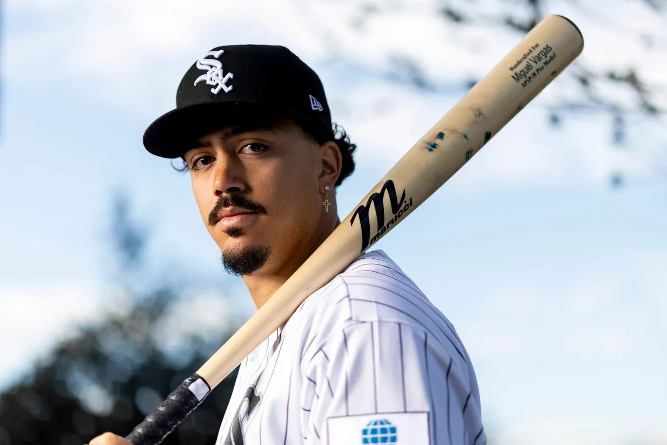Miguel Vargas iguala dos récords históricos cubanos en MLB