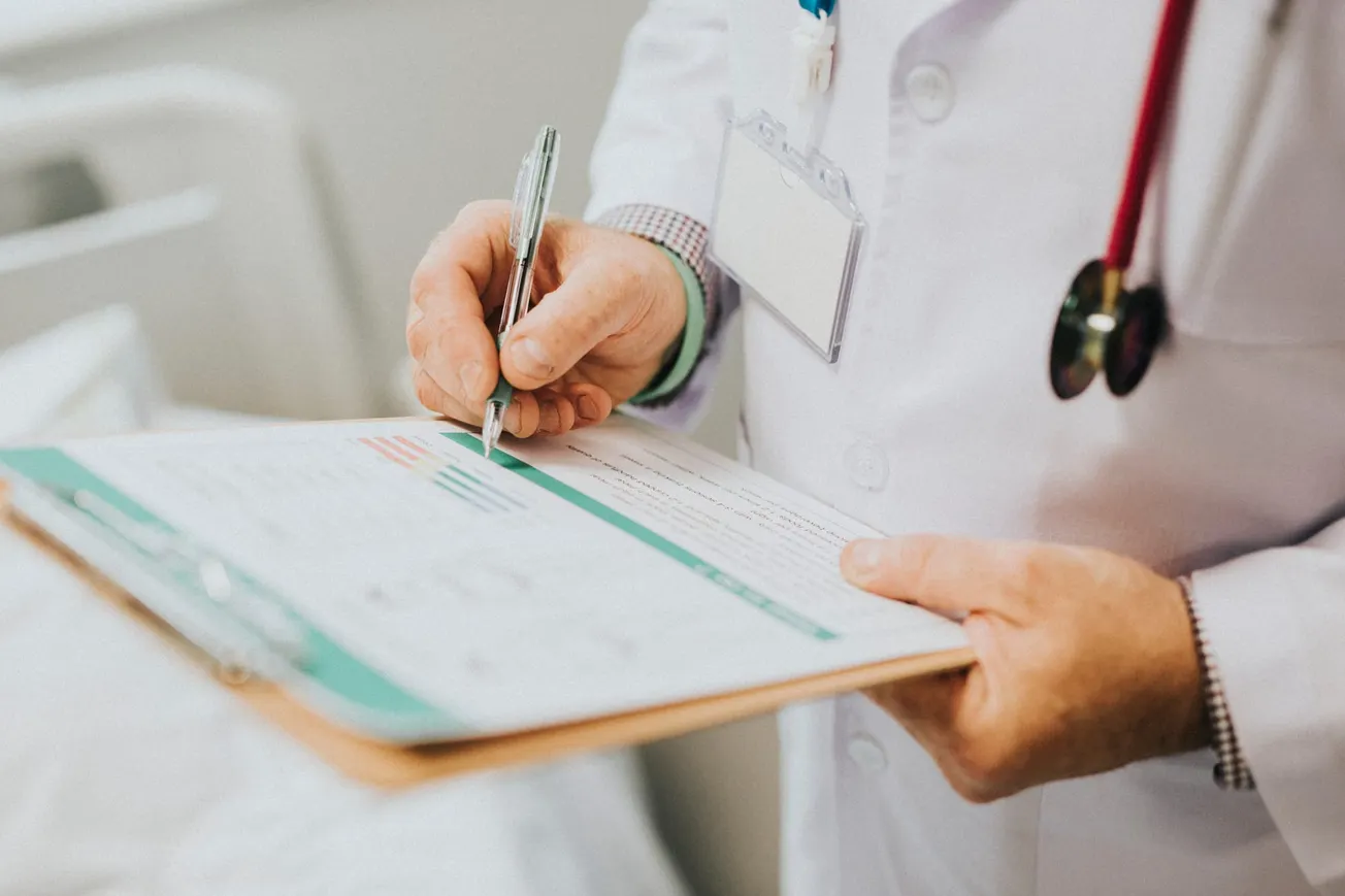 Medicaid exigirá comprobar trabajo desde el 1 de enero de 2027