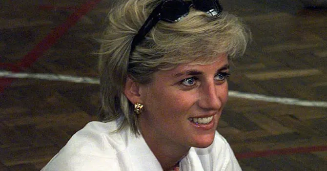 Revelaciones de la muerte de Lady Di: Murió por una herida pequeña y el cinturón pudo salvarla