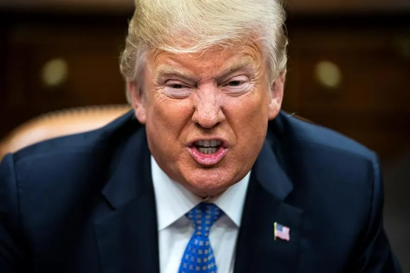 Trump recibe una dura baja al confirmarse la renuncia de cercana asesora