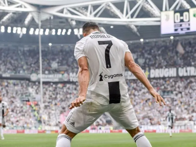 Cristiano Ronaldo hace su debut goleador en Italia