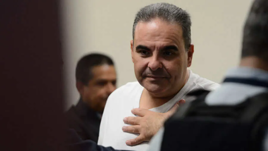 Hijo de expresidente Saca denuncia violación a derechos humanos de su padre