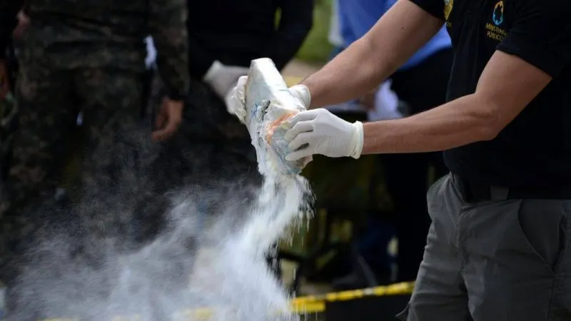 ¿Era cocaína colombiana? El misterio de un megacargamento en Nueva York