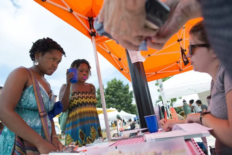 El Centro de Recursos Centroamericano CARECEN se pronuncia en contra de la regla propuesta por el DHS