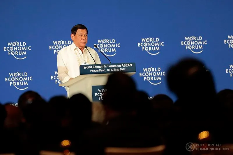 Presidente de Filipinas promueve el asesinato de obispos católicos porque los considera “inútiles”