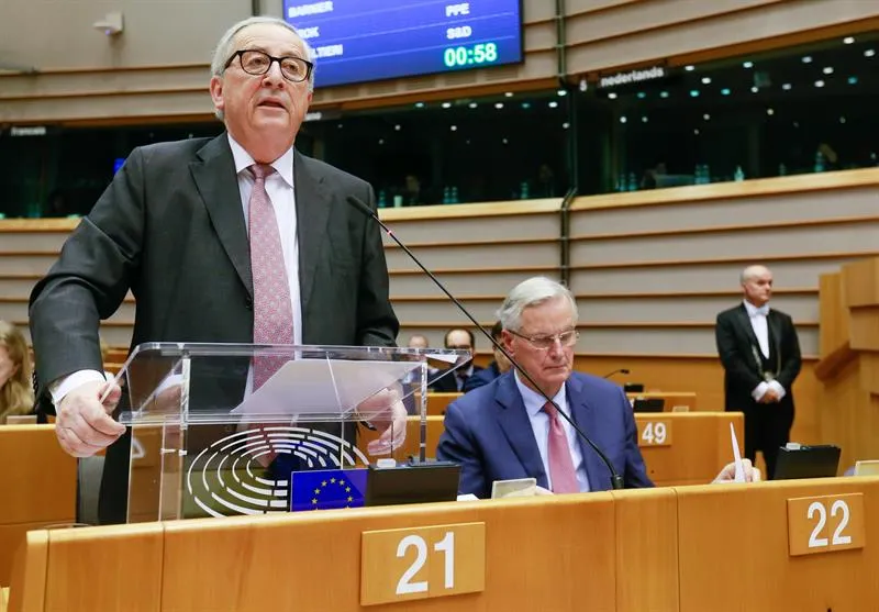 Primera Ministra del Reino Unido pide renegociar acuerdo de Brexit