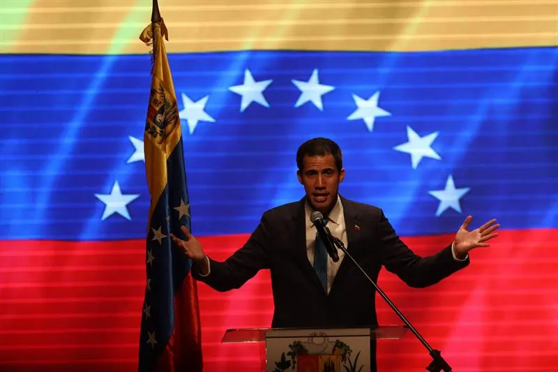 Trabajadores piden a Guaidó liberar a más de 100 empleado públicos presos por protestar