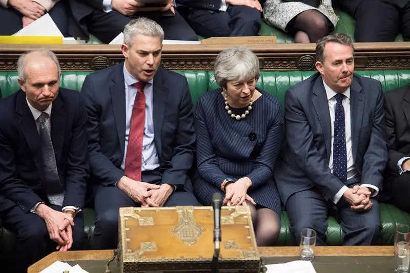 Parlamento británico rechaza segundo referéndum