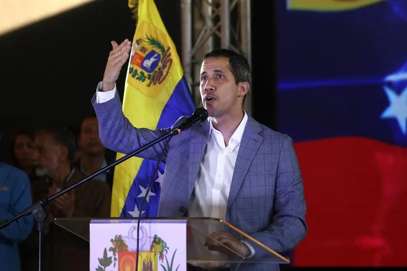 Guaidó designa juntas directivas para petroquímicas Pequiven y Monómeros Colombo Venezolanos
