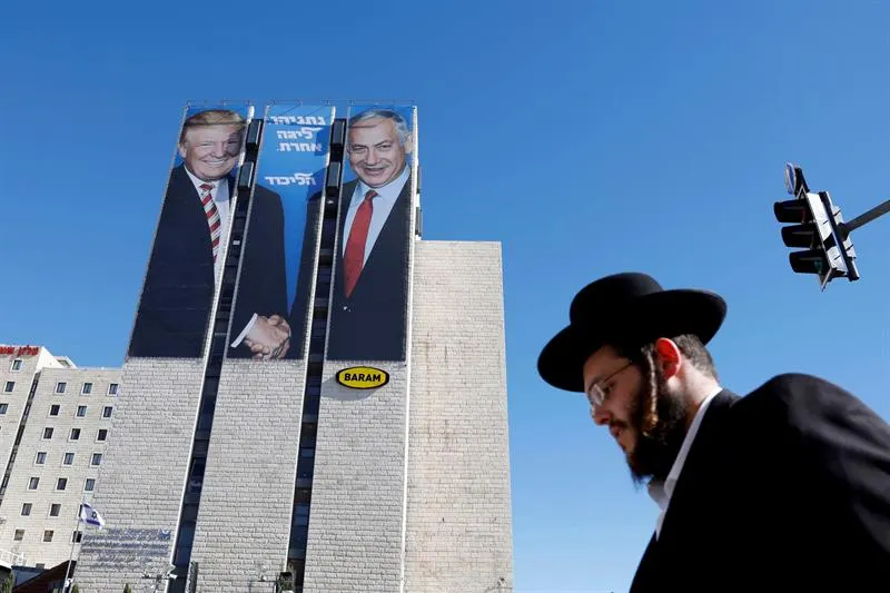 Trump apoya el control israelí de los disputados Golan Heights
