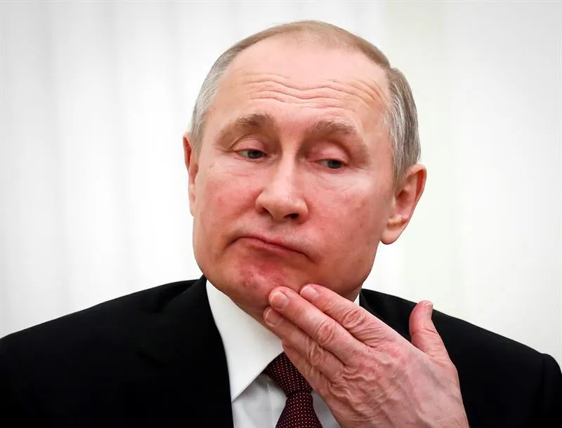 Rusia sale al paso y defiende presencia de militares en Venezuela