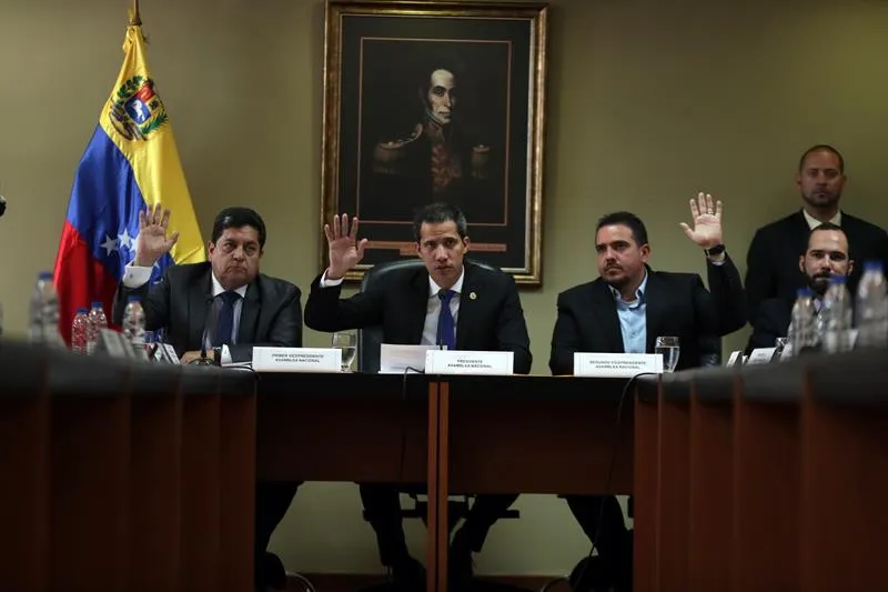 Guaidó pide a la Cruz Roja evitar politización en distribución de ayuda humanitaria
