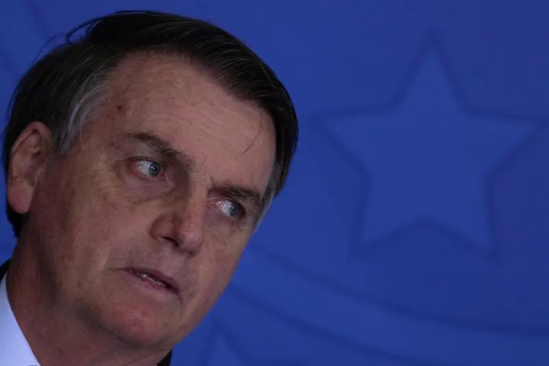 Jair Bolsonaro da positivo por coronavirus