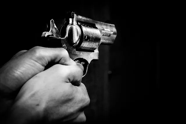 Arrestan a un hombre acusado de asesinato en el noroeste de DC