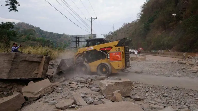 Lluvias incrementan riesgo de derrumbes en El Salvador
