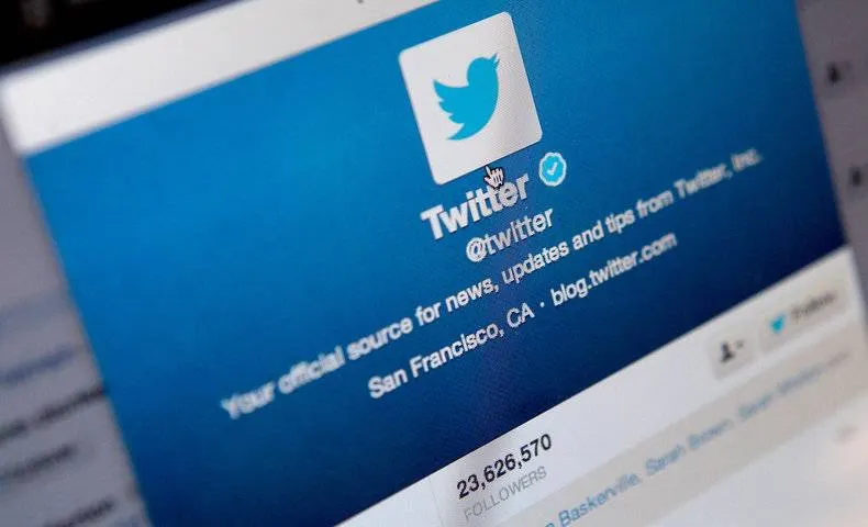 Twitter sufre caída de más de una hora