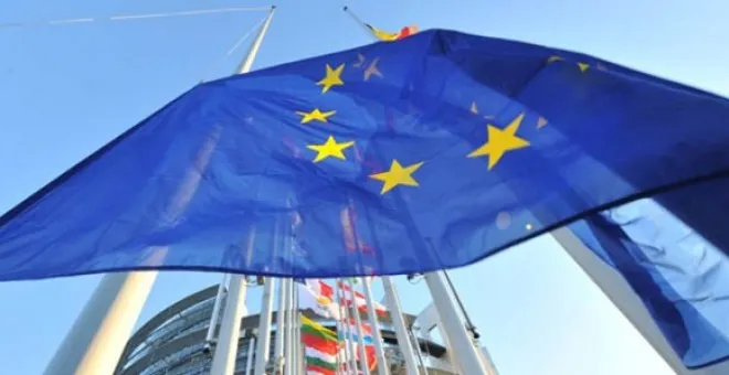 Reino Unido elimina las palabras “Unión Europea” de sus pasaportes