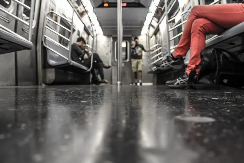 Metro de DC prevé ajustes ante crisis causada por el COVID-19