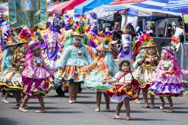 ¡Todos al Festival Boliviano!