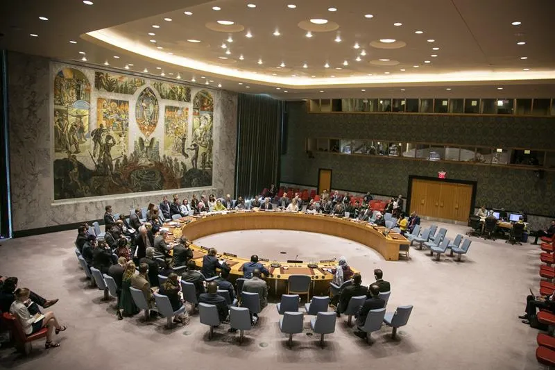Cumbre de ONU debe discutir sobre controles de producción de combustibles fósiles