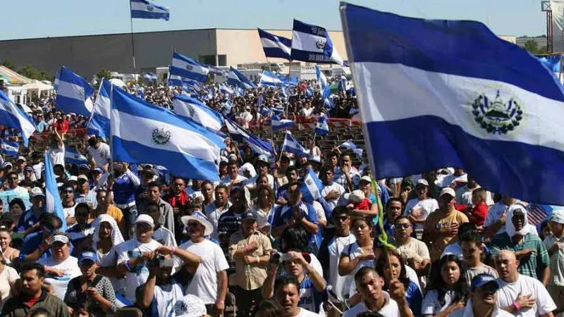 Salvadoreños con TPS entran en paquete de ayuda de EE.UU.
