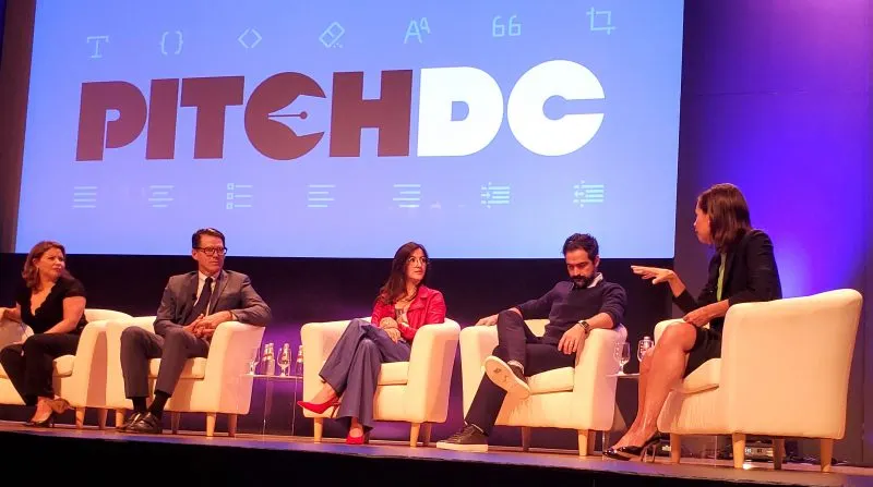Latinos reclaman su espacio en el cine y la TV