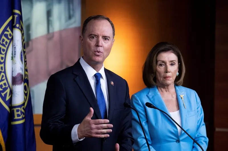 Los demócratas ultiman su informe sobre las presiones de Trump a Ucrania