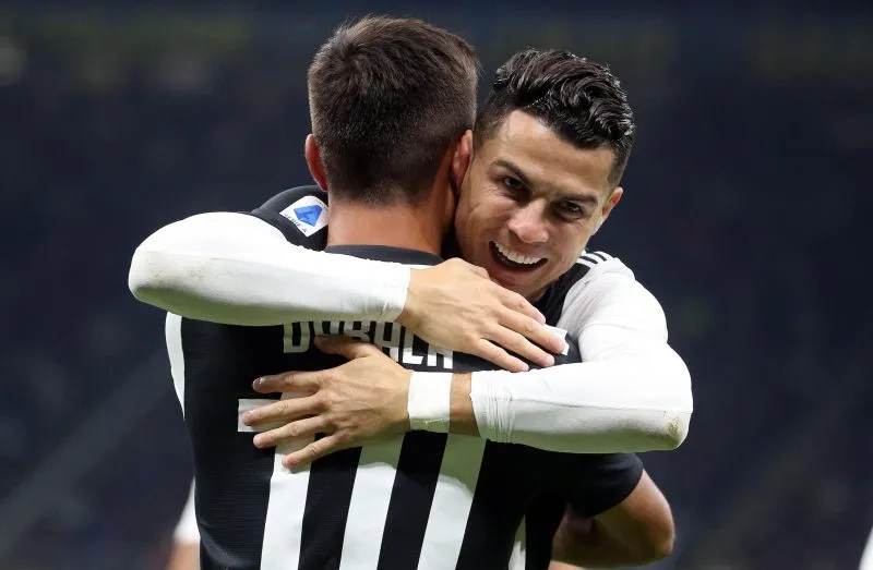 Acusan a Cristiano Ronaldo de filtrar información sobre Paulo Dybala